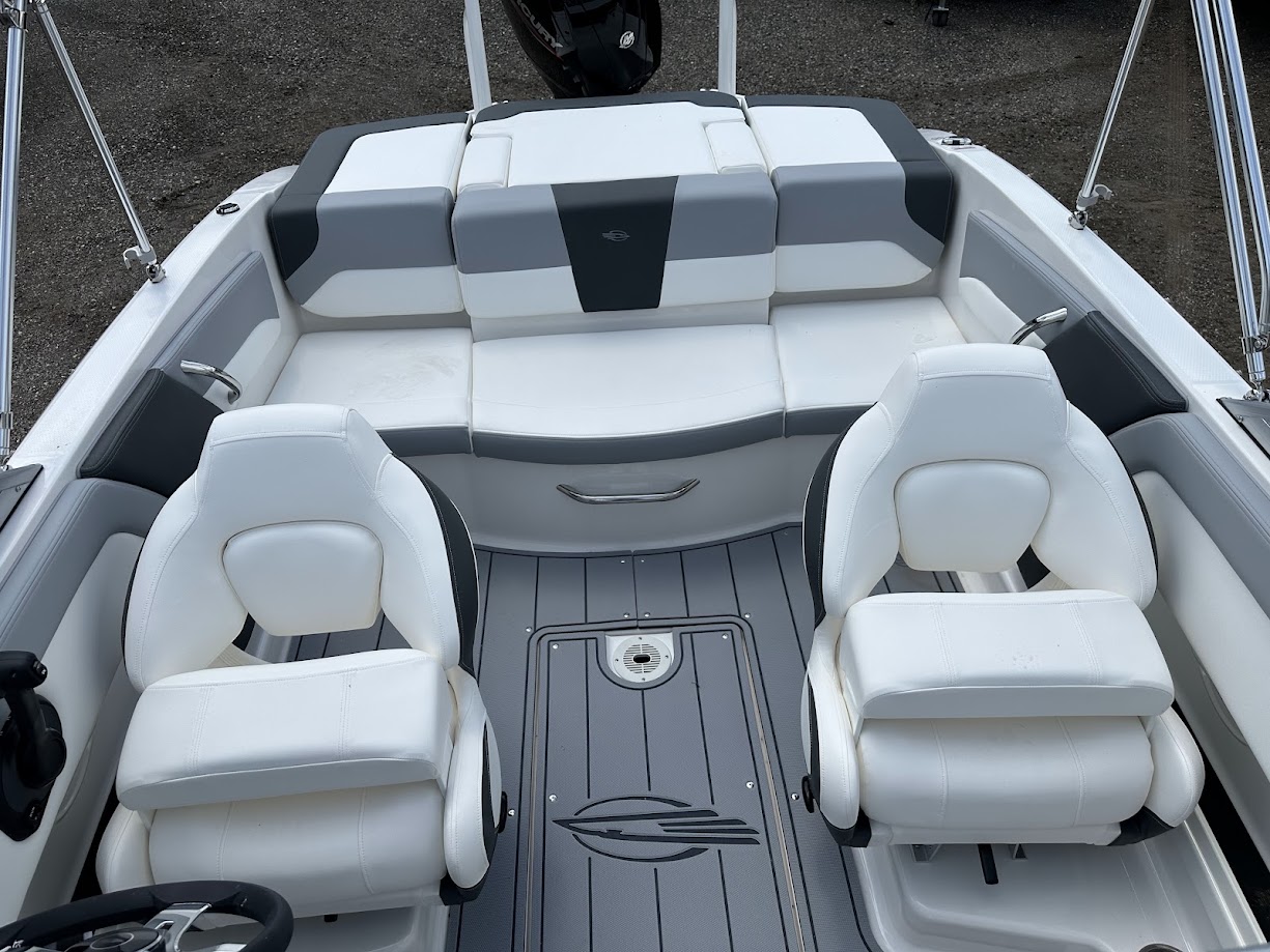2024 Chaparral 19 SSI OB. 150HP Mercury Fourstroke! - Photo 11